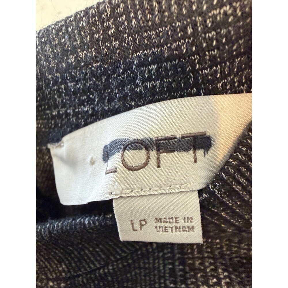 LOFT Gray Shirt Dress Knit Button Crew Neck Long Sleeve Knee Buttons on  Back LP - Picture 2 of 6